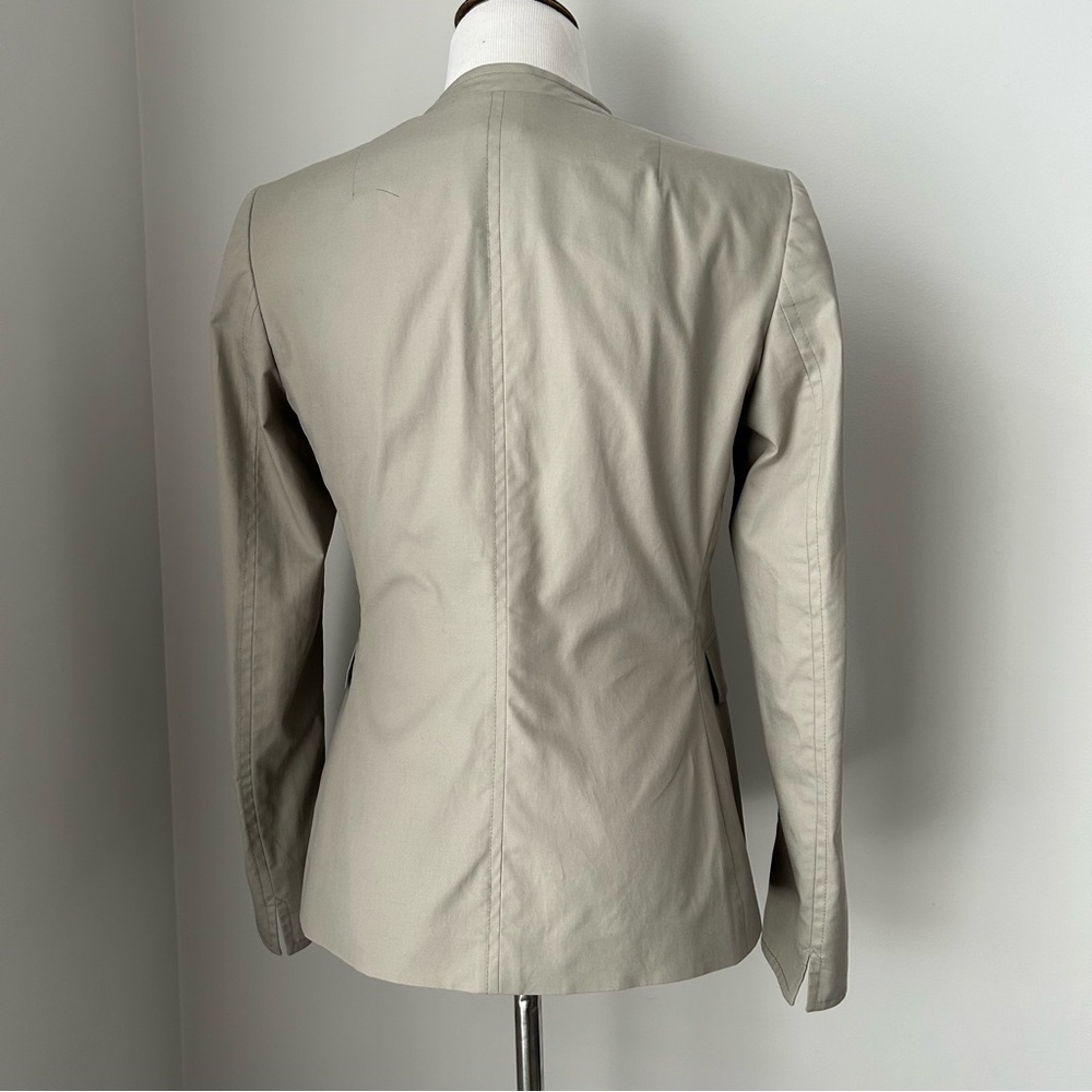 Akris Punto Collarless Blazer - Picture 2 of 9